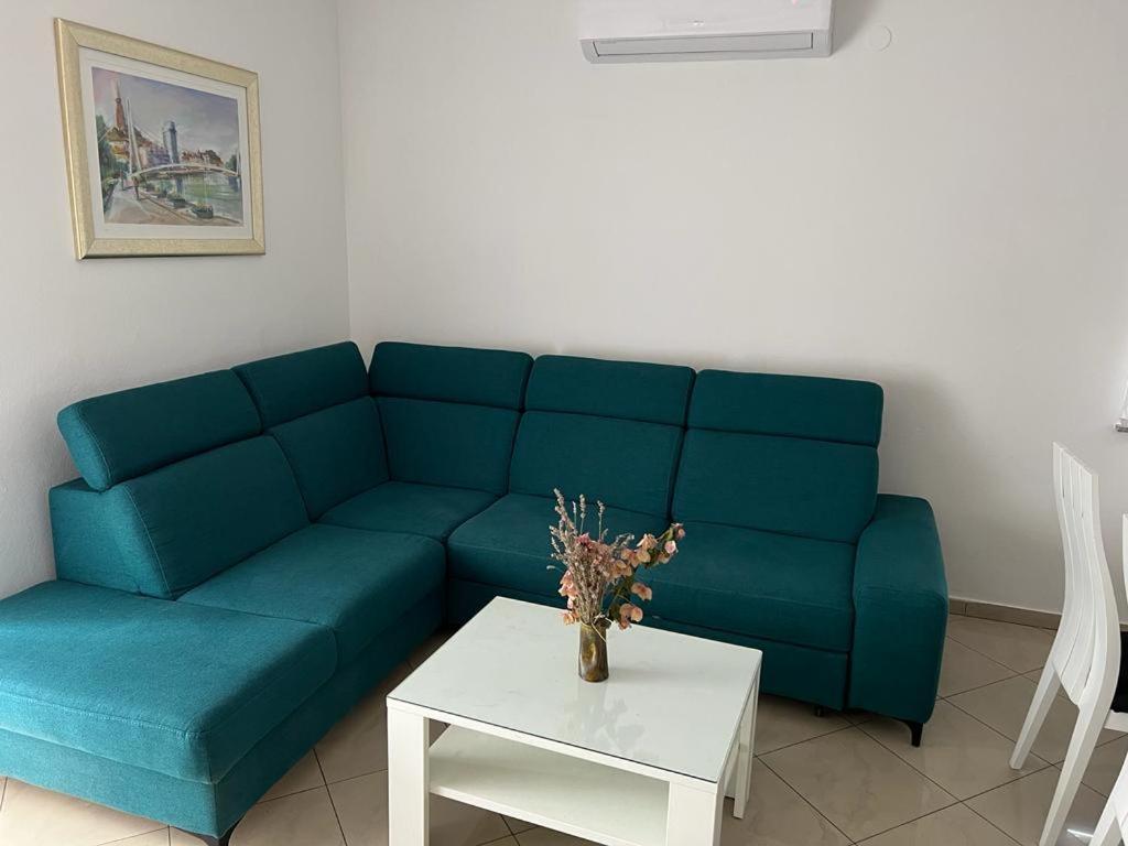 Apartments Purkovic Vodice Buitenkant foto