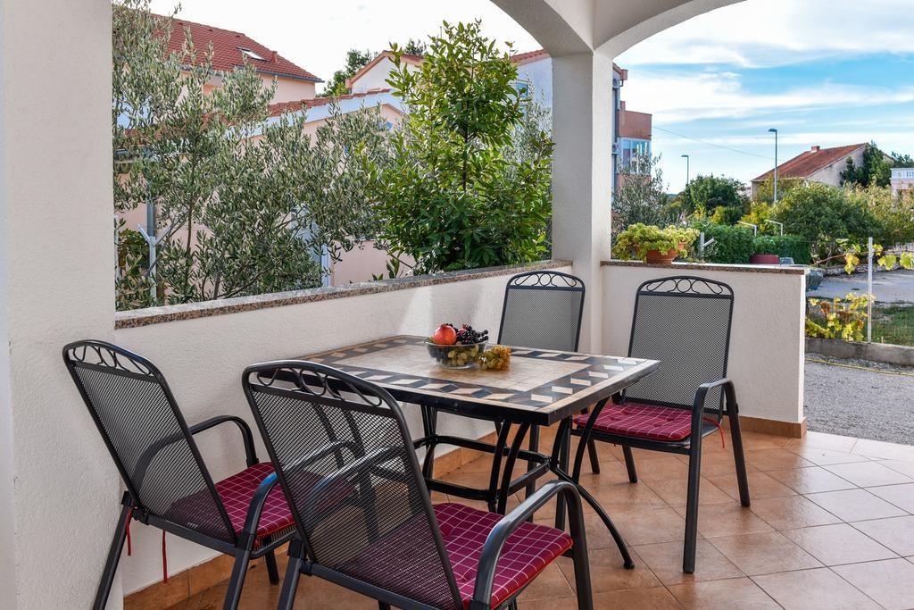 Apartments Purkovic Vodice Buitenkant foto