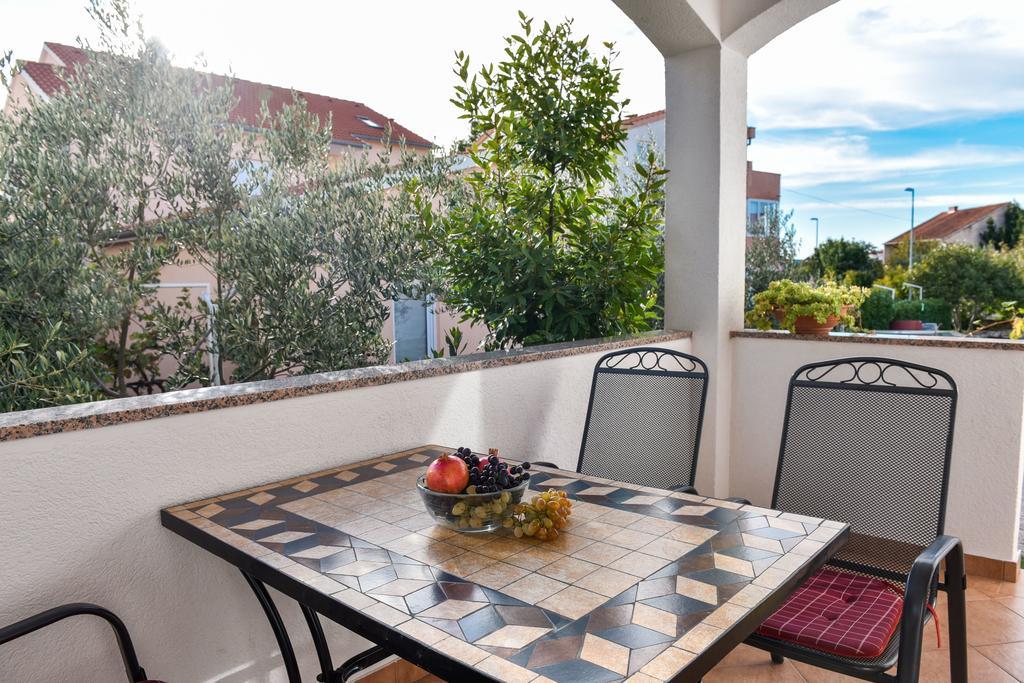Apartments Purkovic Vodice Buitenkant foto