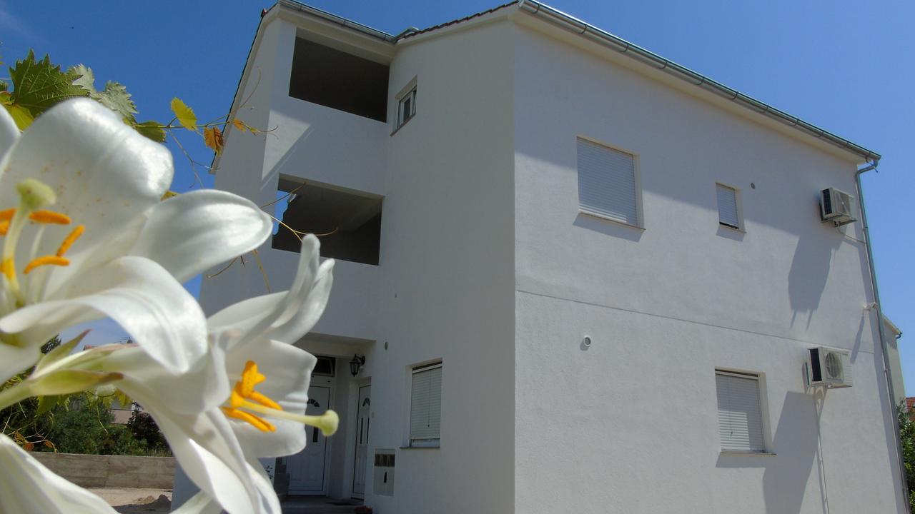 Apartments Purkovic Vodice Buitenkant foto
